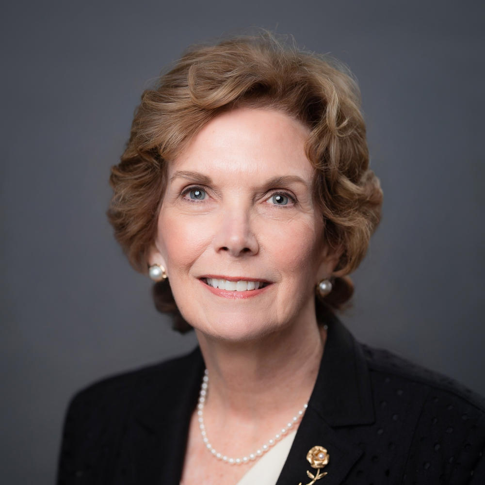 Headshot of Board Member Lasa Joiner